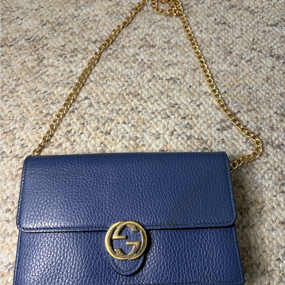 Gucci Blue Wallet on Chain (WOC)